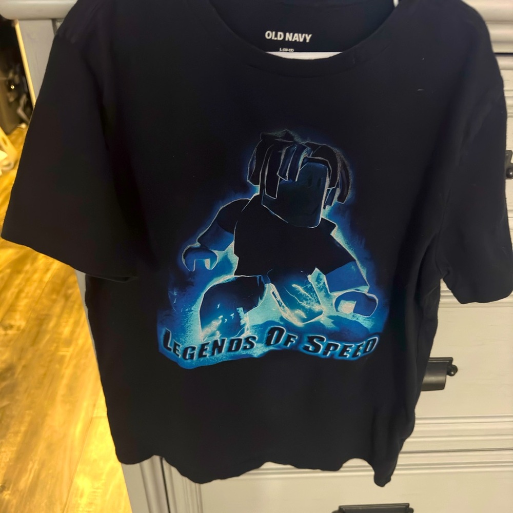 EUC boys Roblox t shirt from old navy